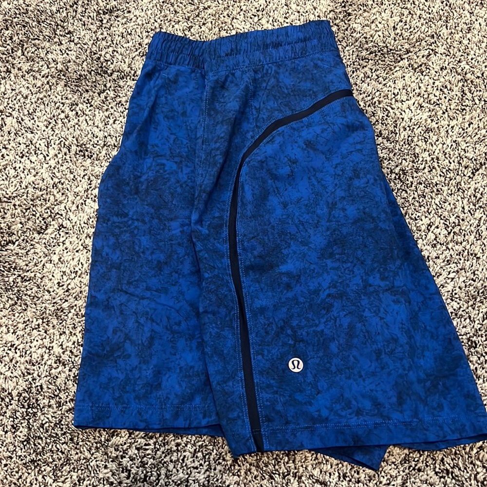 Lululemon 7” Pace Breaker Linerless Shorts